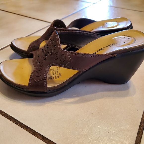 Thom Mcan leather Sandals open toe wedge heel - Picture 3 of 6